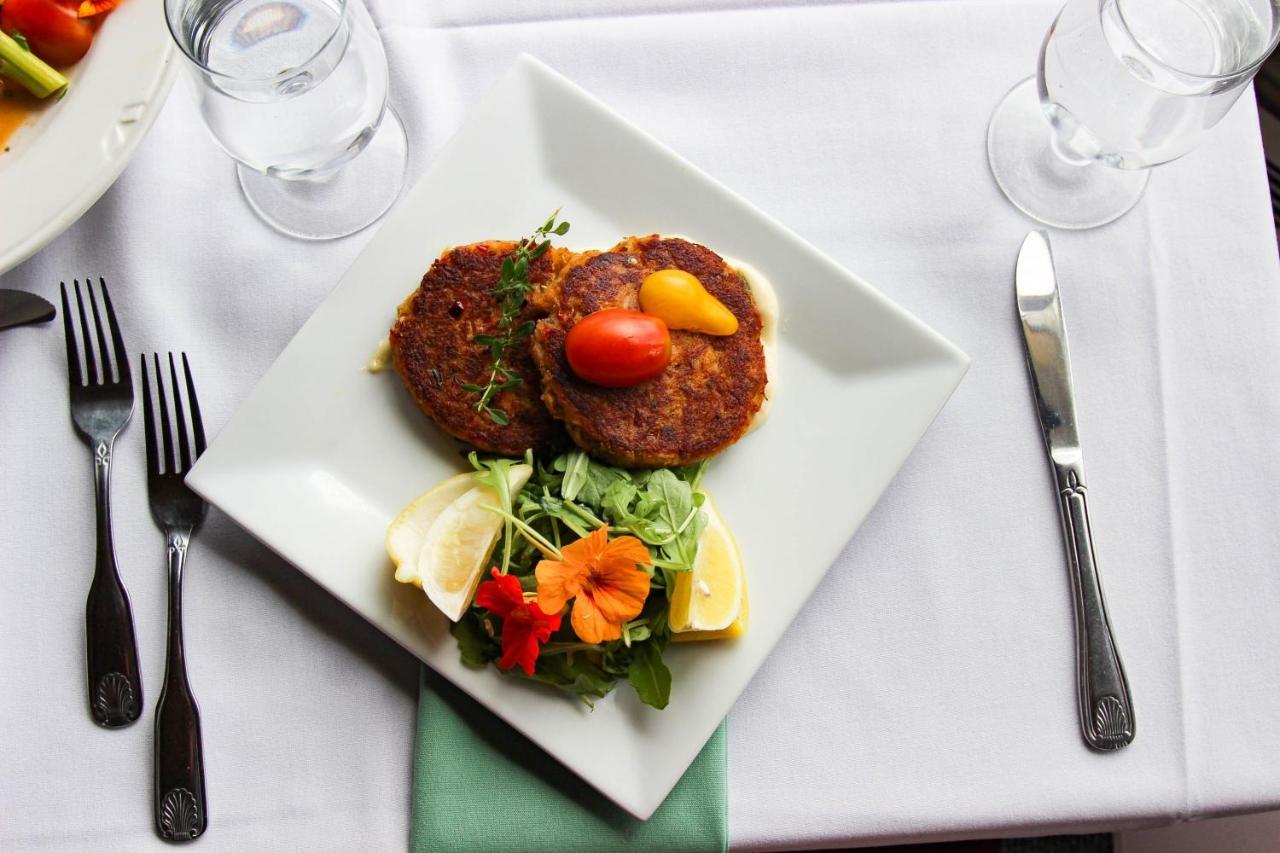 The Lucerne Inn Dedham Экстерьер фото