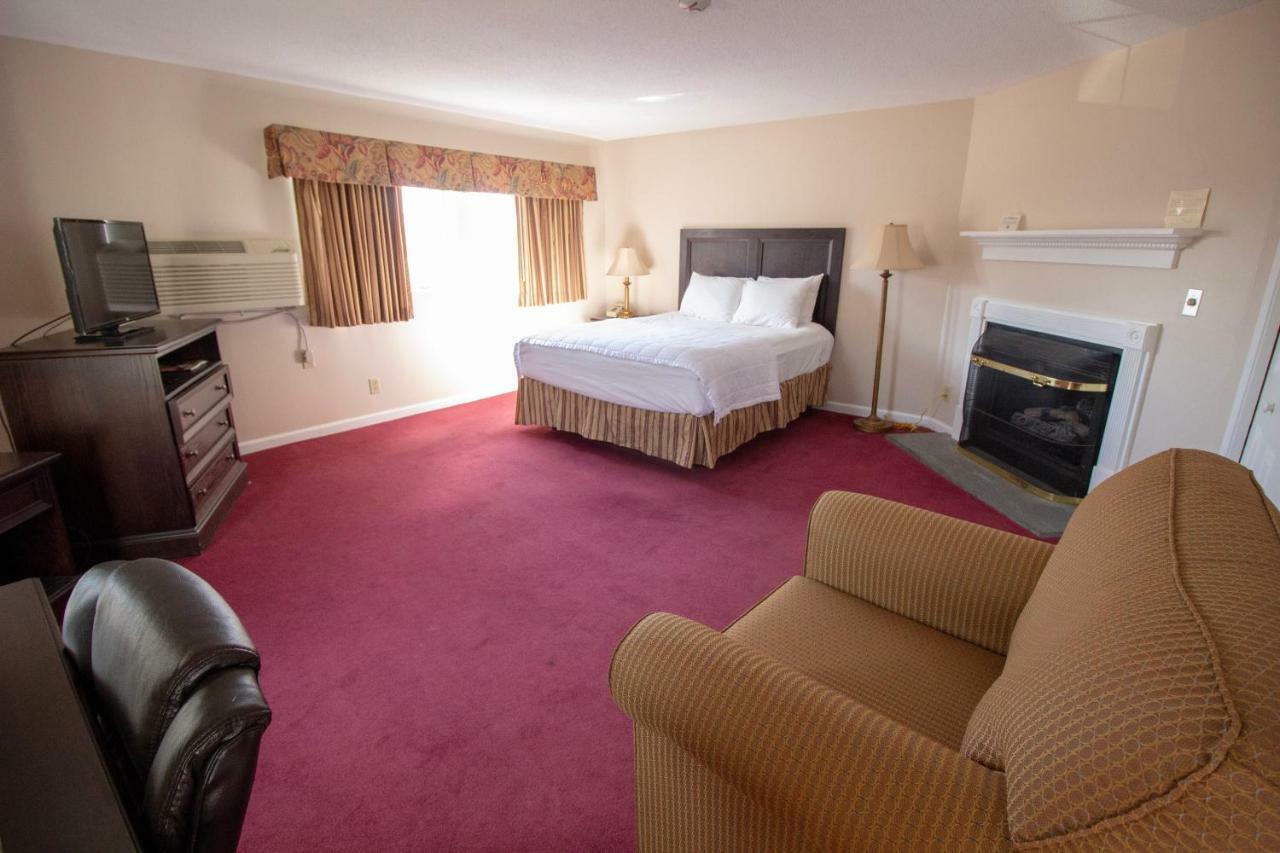 The Lucerne Inn Dedham Экстерьер фото
