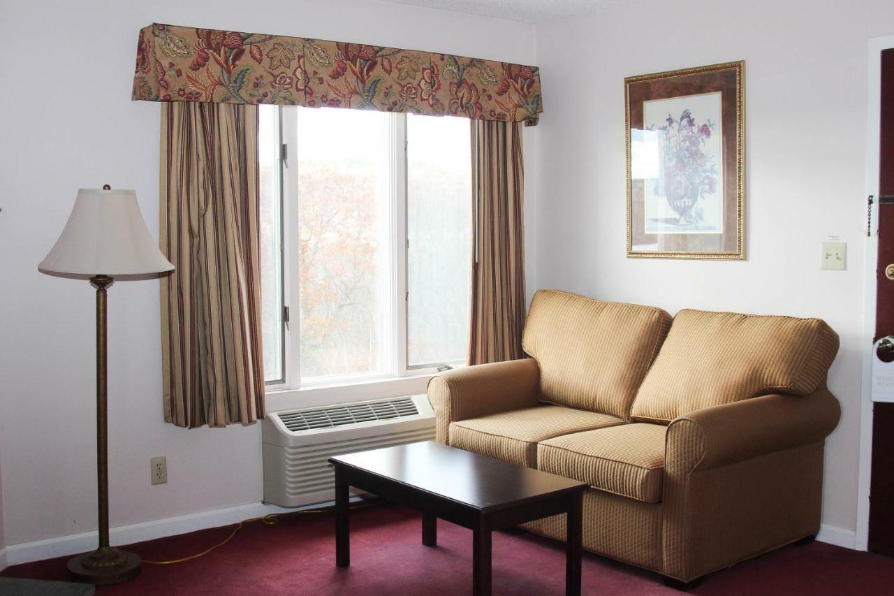 The Lucerne Inn Dedham Экстерьер фото