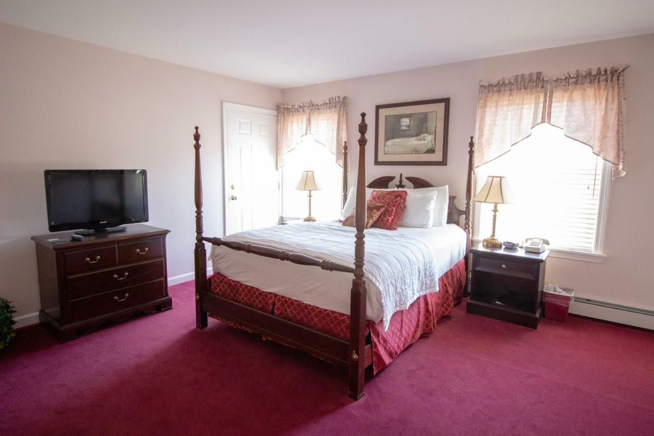 The Lucerne Inn Dedham Экстерьер фото